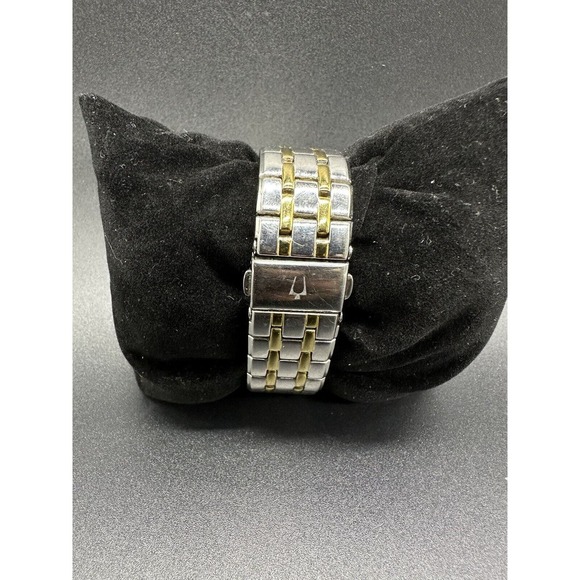 Bulova Two Tone Stainless Steel / Gold Plated Men's Dress Watch 98B134 Works - Picture 4 of 9